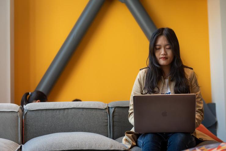 Image of student on laptop